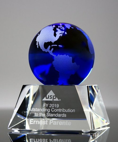 Picture of Sapphire Crystal Globe Award